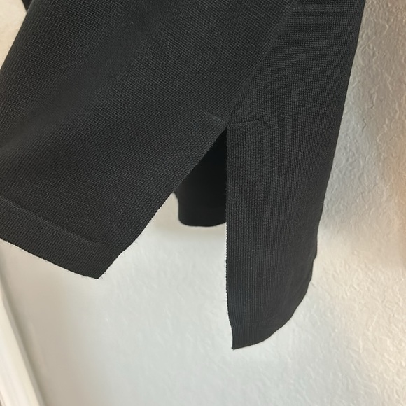 Cute high/low lightweight sweater - Picture 5 of 7